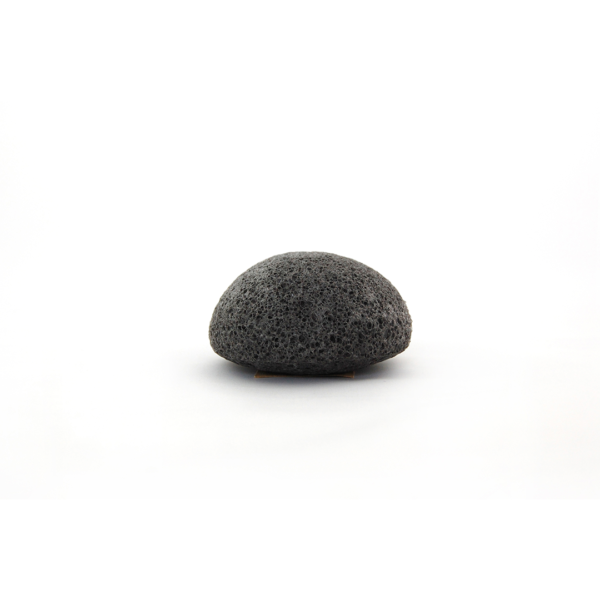 Éponge Konjac au Charbon de Bambou – Païma | Nettoyage Purifiant pour Peaux à Imperfections