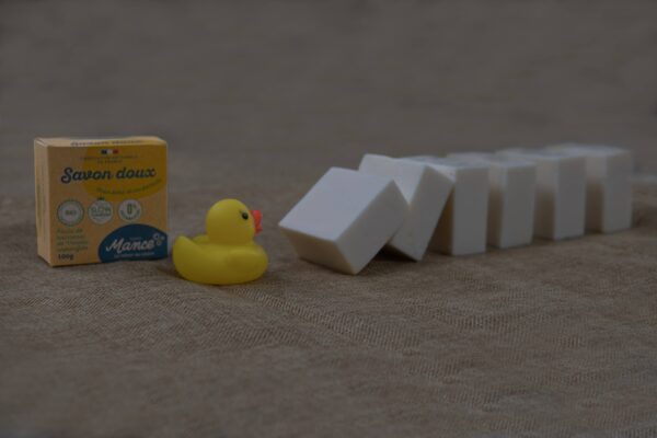Savon Bébé Bio Mance – Apiketa | Douceur essentielle pour les peaux sensibles dès la naissance – Image 4