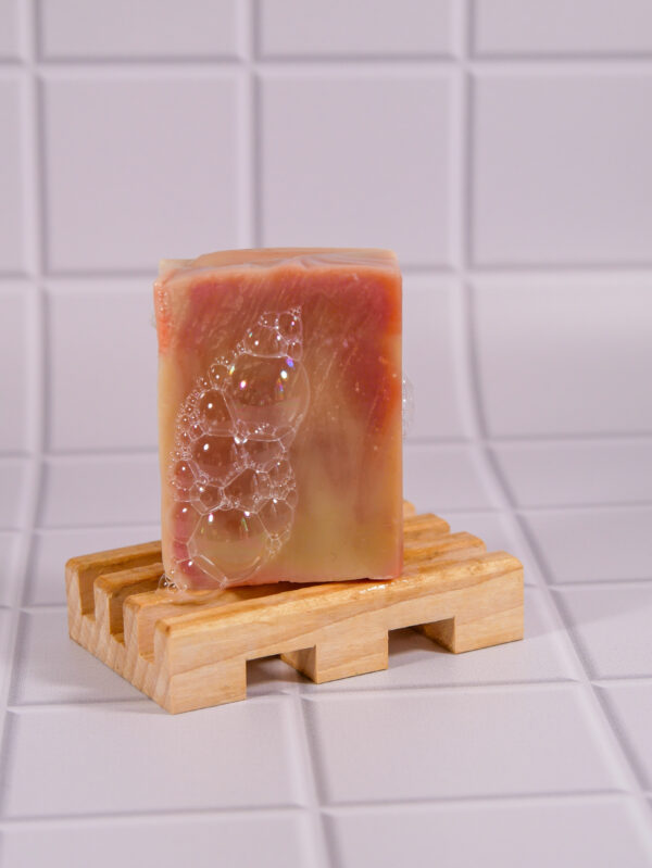 Savon surgras BIO L’Éclatant - Nettoyant Purifiant pour Peaux Mixtes à Grasses - L'Orée du Sud – Image 3
