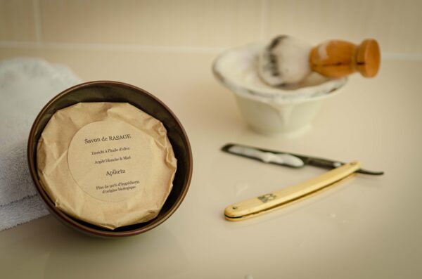 Savon de Rasage en Bol – Apiketa | Soin naturel pour un rasage tout en douceur – Image 2