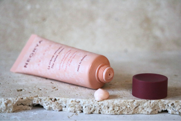 Crème Velours "Arcadia" - Hydratation et Douceur pour Tous Types de Peaux - Neorya – Image 3